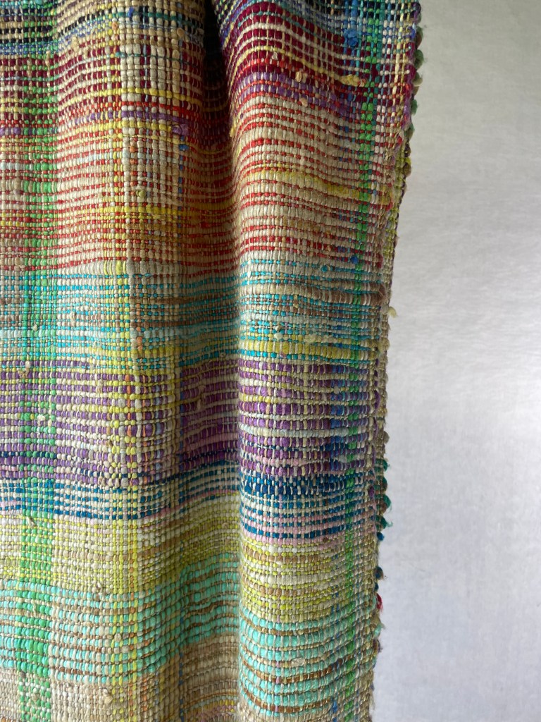 Hund-spun Floss Silk Weaving Textile cover
